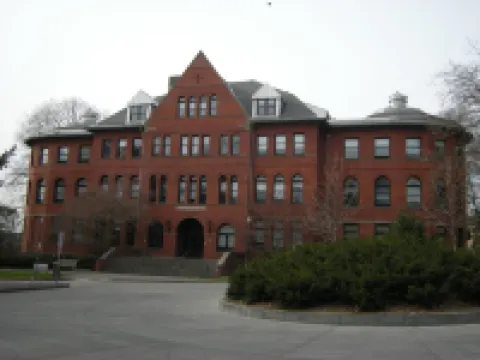 เออร์บัน โอเอซิส ใกล้ตัวเมือง โรงแรมในCapitol Hill