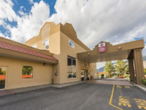 Best Western Plus Sunrise Inn Hoteles en Osoyoos