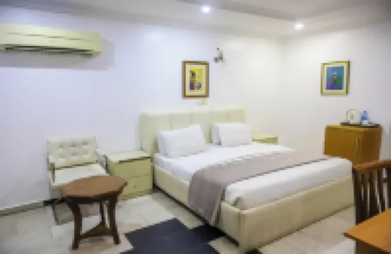 3J's Hotels & Apartments