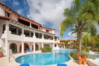 Sugar Cane Club Hotel & Spa - Pools