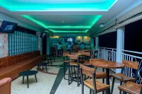 Diamonds Lounge Hotels in Matugga