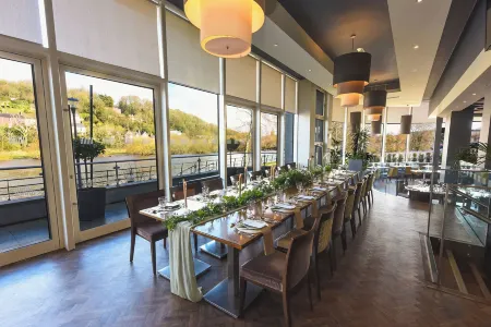 The Kingsley Hotel Отели рядом с достопримечательностью «Чарльз Форт»