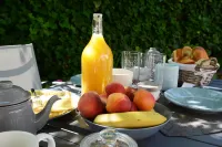 Les Plumes Hotels in Nuits-Saint-Georges