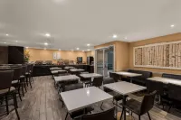 Wyndham Garden Galena Hotel & Day Spa Hotels in West Galena Township