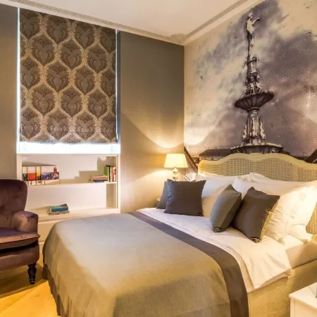 Procurator 7 Luxury Rooms