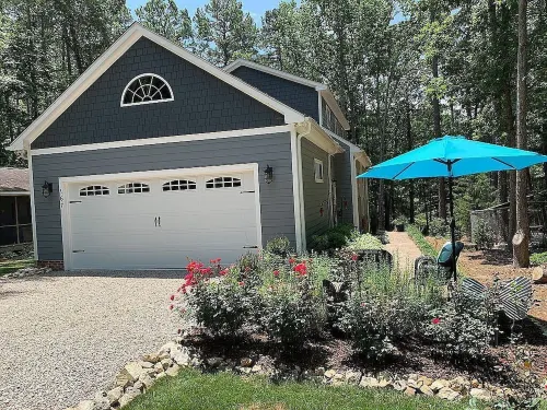Secluded Lakefront Retreat - Couples and Fisherman’s Paradise with Private Dock