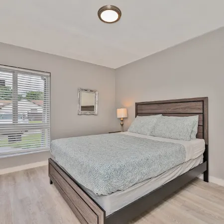 Spacious 4 bedrooms, 2 bathroom house with pool