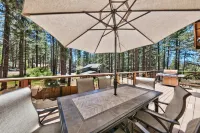 Spacious Luxury Home with Hot Tub and Boat Parking - Charming Retreat