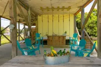 Surf Shack on DuneWay-EV Charger & steps to Beach!