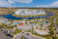 Resort Amenities with Covered Balcony - Stylish Family Escape