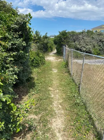 Beach House with a Pool, Gameroom and Steps from Ocean