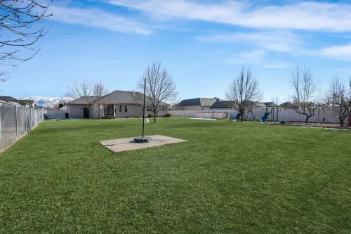 Spacious Entertainment Dream Home 6 BR Sleeps 20