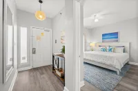 Spacious Condo with Balcony and Pool Access - Stunning Coastal Retreat