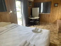 City Lights Holiday Park Hotels in Hillvue