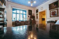 Divná Pani Luxury Gallery Rooms Các khách sạn ở Hodrusa-Hamre