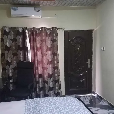 Bright Hotel & Suites