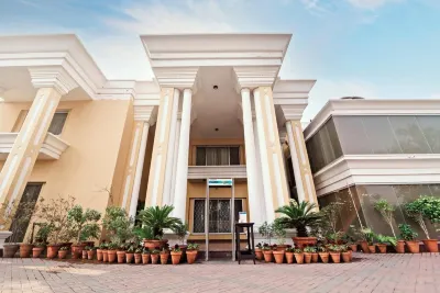 Hotel One Tariq Road Multan Hotels near Multan Airport
