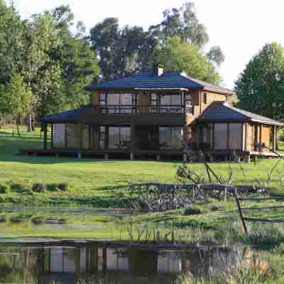 Sani Valley Nature Lodges Hotel Exterior