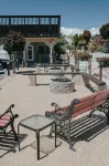 Sea Air Inn & Suites - Downtown - Restaurant Row Hotels in Morro Bay