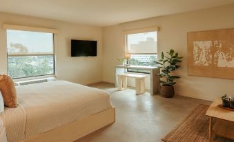 Brut Hotel