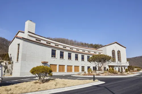 연천 백학자유로리조트