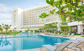The Beach Resort Sesoko by Hilton Club