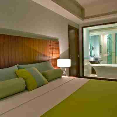 The Lighthouse Marina Resort Rooms