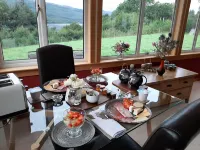 High March Hotels in Drumnadrochit
