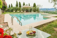 Villa Montegattoli with Panoramic Pool - Rooftop Pools