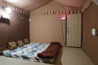Publiq Darbar Tent House Hotels in Gorhe Khurd