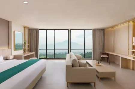 Elsotel Purwokerto by Daphna Management Отели рядом с достопримечательностью «Monumen Panglima Besar Jenderal Soedirman»