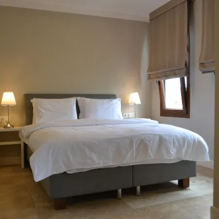 Teos Lodge Pansiyon