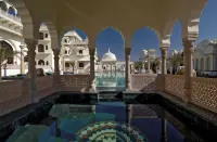 Shiv Vilas Resort - Beach