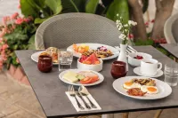 Louis Paphos Breeze - breakfast
