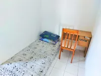 Guesthouse Maura Hotellit kohteessa Curug