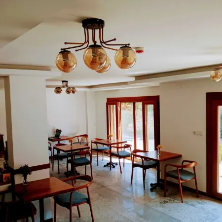 In Ephesus Hotel and Art Galery