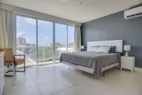 NEW ! Las Islas Condo # 8