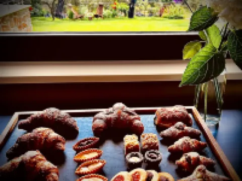 LA DEPENDANCE（拉德潘當斯） 豐迪酒店