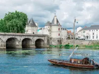 La Maison Charmante Hotels in Chatellerault