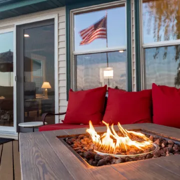 Water's Edge Retreat