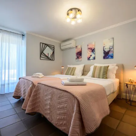 Serenity - Beautiful Newly Renovated Villa Close to Lakka