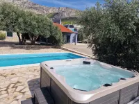 Luxury Private Villa Complex with Pool and Jacuzzi - Villas