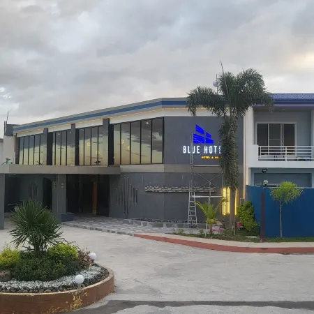 Blue Hotel & Resort