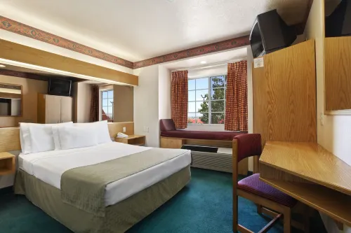 Microtel Inn & Suites by Wyndham Albuquerque West - con vistas a la montaña