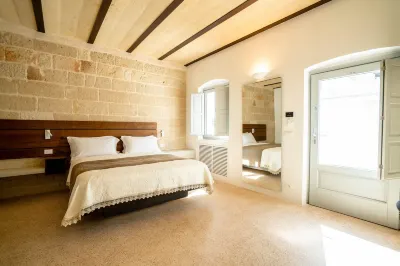 Donna Domenica Boutique Suites Hôtels à proximité de : Centro Storico di Polignano a Mare