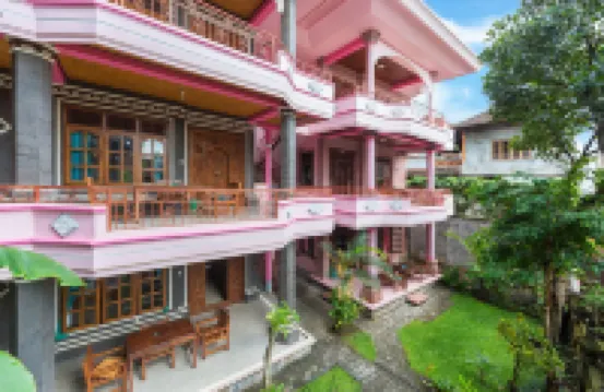 塞陽豪斯飯店 烏布皇宮附近的飯店