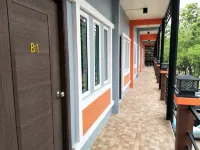 Rossarin Garden Resort 2 Hotels in Kaeng Khoi