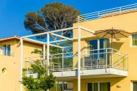 Lagrange Vacances les Terrasses des Embiez Hotels in Var