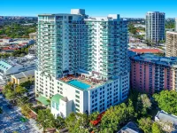 ICoconutGrove - Luxurious Vacation Rentals in Coconut Grove Hotels near CocoWalk