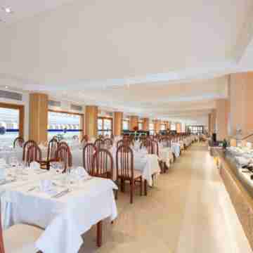 HL Suite Nardos - Only Adults Dining/Meeting Rooms